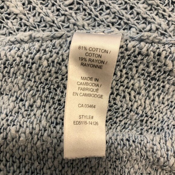 3/$25 ❥ Lightweight V-Neck Long Sleeve Sweater Size Small Light Blue Casual Work - Picture 11 of 16